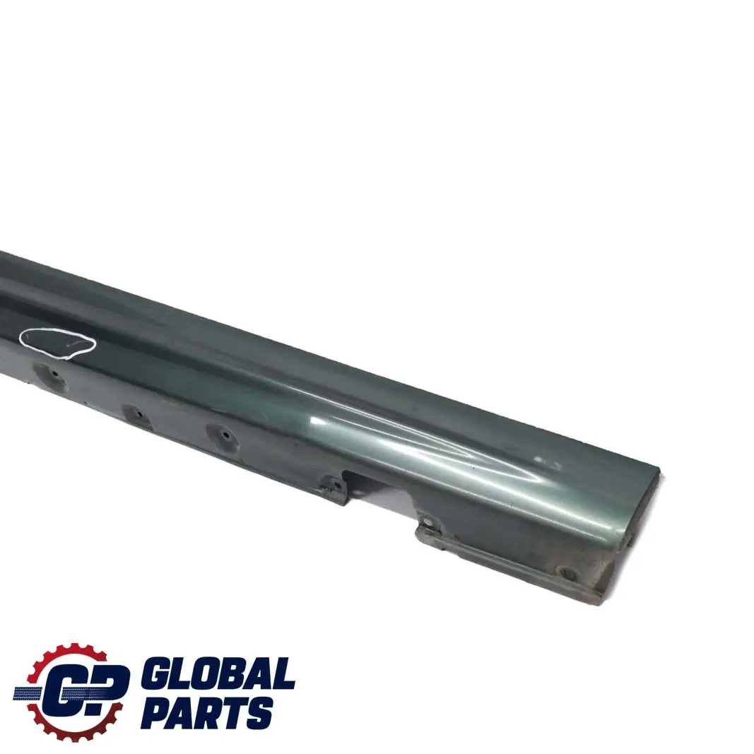 Listello Portiera Gonna Destra Grigio Argento - A08 per BMW E46 Limousine Touring con numero di parte 9071632 BMW E46 Limousine Touring Listello Portiera Gonna Destra Grigio Argento - A08 - SKU 9071632-OXF - Numero di parte 9071632
