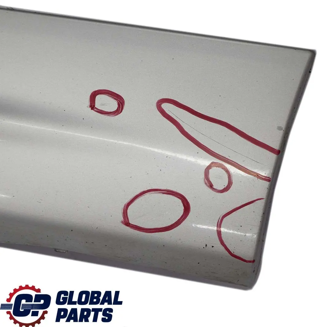 Bas de Porte Seuil a Gauche Argent Titane - 354 pour BMW 3 E46 Limousine Touring à propos du numéro de pièce 9071633 BMW 3 E46 Limousine Touring Bas de Porte Seuil a Gauche Argent Titane - 354 - SKU 9071633-TS - Numéro de pièce 9071633