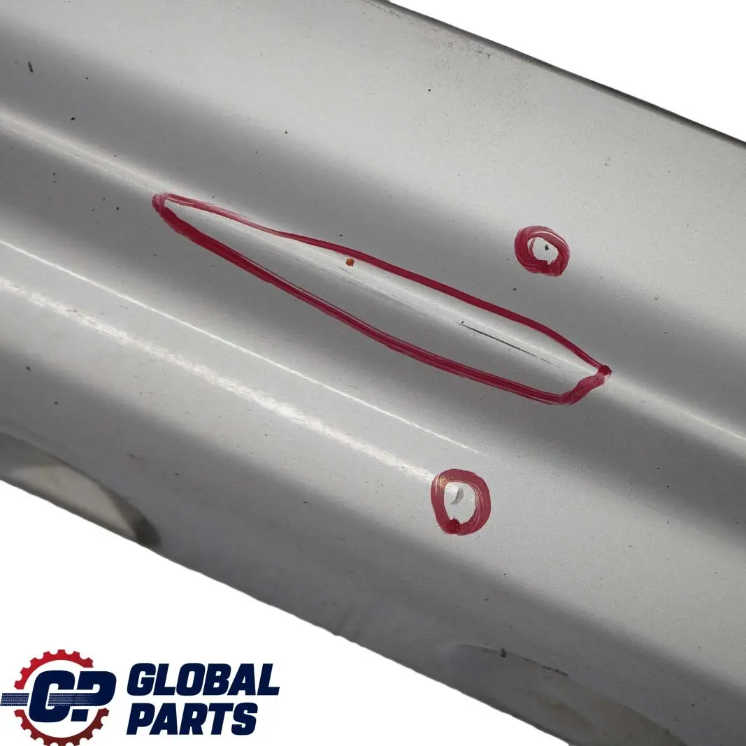 Bas de Porte Seuil a Gauche Argent Titane - 354 pour BMW 3 E46 Limousine Touring à propos du numéro de pièce 9071633 BMW 3 E46 Limousine Touring Bas de Porte Seuil a Gauche Argent Titane - 354 - SKU 9071633-TS - Numéro de pièce 9071633