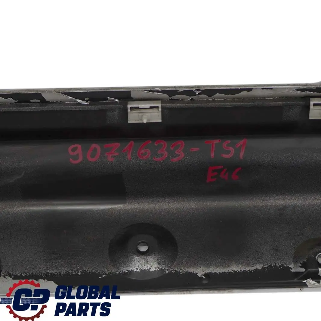 Listello Portiera Gonna SX Argento-Titanio - 354 per BMW E46 Limousine Touring con numero di parte 9071633 BMW E46 Limousine Touring Listello Portiera Gonna SX Argento-Titanio - 354 - SKU 9071633-TS1 - Numero di parte 9071633