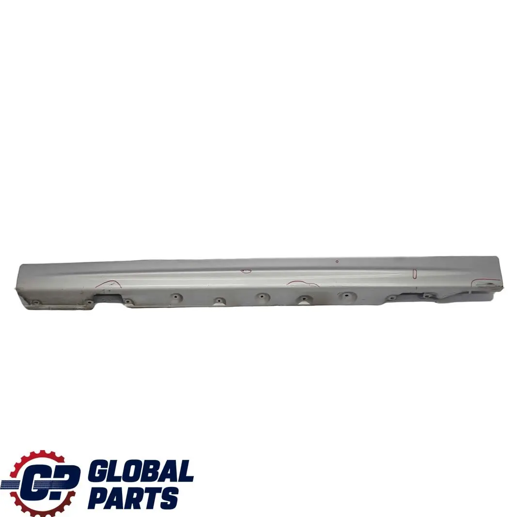 Bas de Porte Seuil a Gauche Argent Titane - pour BMW 3 E46 Limousine Touring à propos du numéro de pièce 9071633 BMW 3 E46 Limousine Touring Bas de Porte Seuil a Gauche Argent Titane - - SKU 9071633-TS1 - Numéro de pièce 9071633