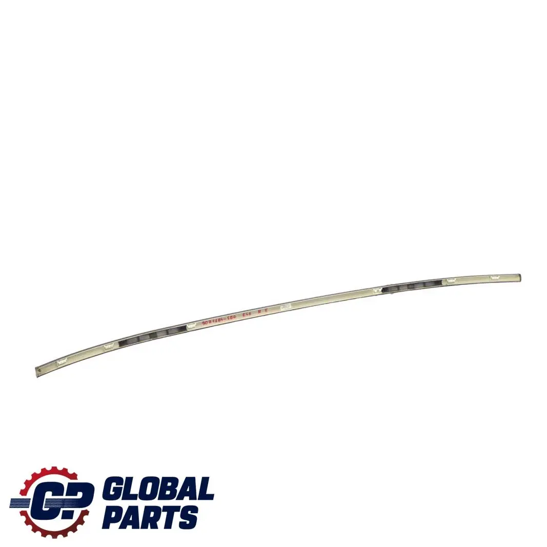 Listwa dachu prawy Silbergrau do BMW E46 Sedan o numerze 9071684 BMW E46 Sedan Listwa dachu prawy Silbergrau - SKU 9071684-SBG - Numer Części 9071684