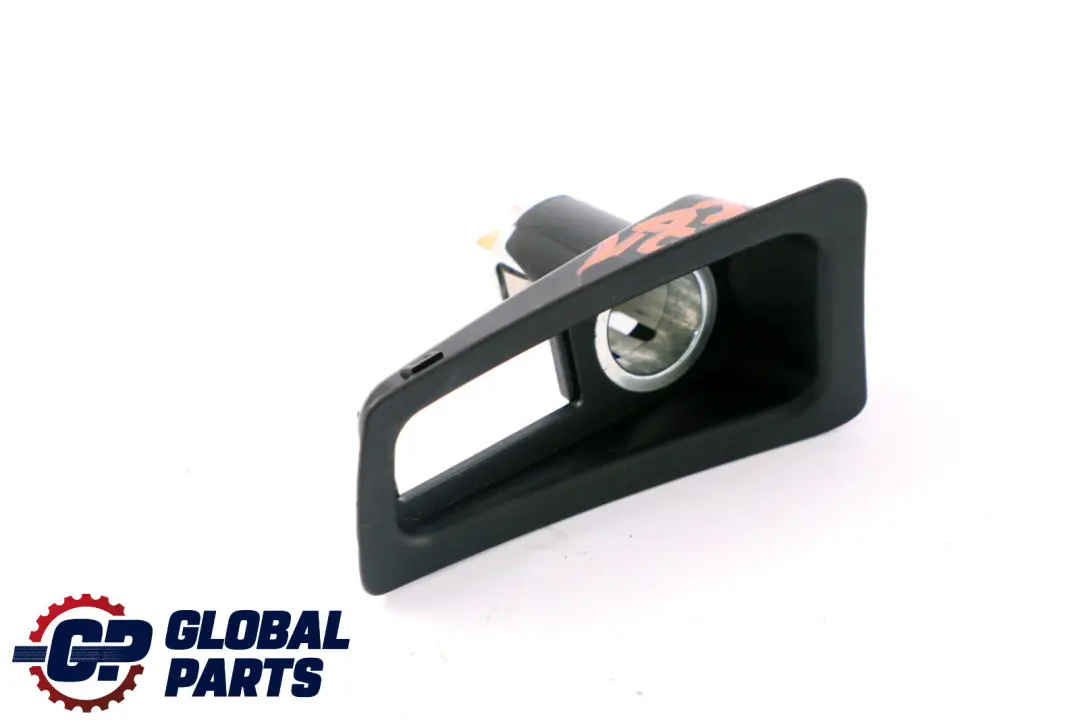 BMW E81 E82 E87N E88 Panel Gniazdo Zapalniczki - SKU 9110412 - Numer Części 51169110412