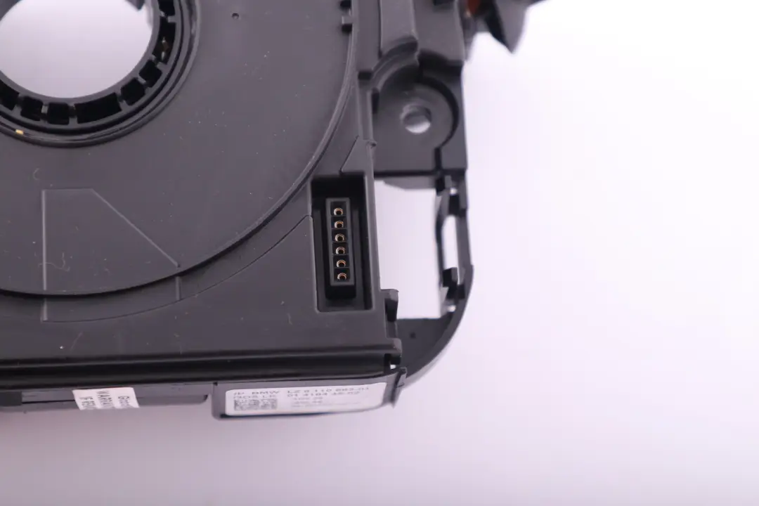 Przełącznik Manetki Taśma Zwijka do BMW E82 E88 E90 o numerze 9110882 BMW E82 E88 E90 Przełącznik Manetki Taśma Zwijka - SKU 9110882 - Numer Części 9110882