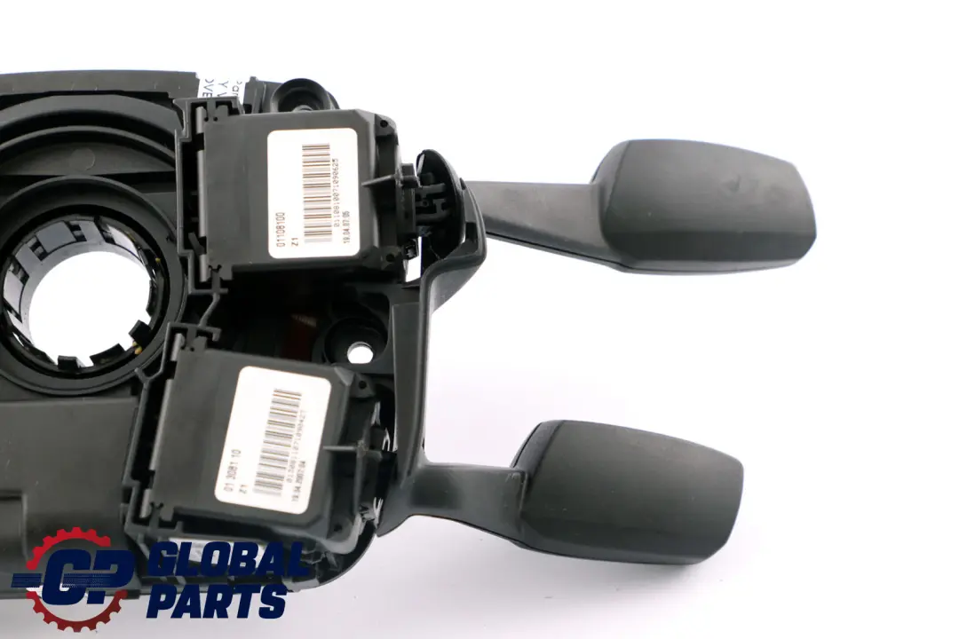 Interruptor Cluster Columna de Direccion Control Crucero para BMW E90 E92 E93 con número de pieza 9123049 BMW E90 E92 E93 Interruptor Cluster Columna de Direccion Control Crucero - SKU 9110887 - Número de pieza 9123049