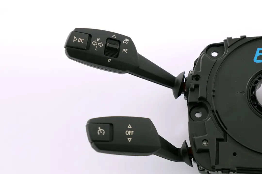 BMW E81 E87 E91 Interruptor dirección Cluster Control de crucero Stalk - SKU 9110894 - Número de pieza 9110894