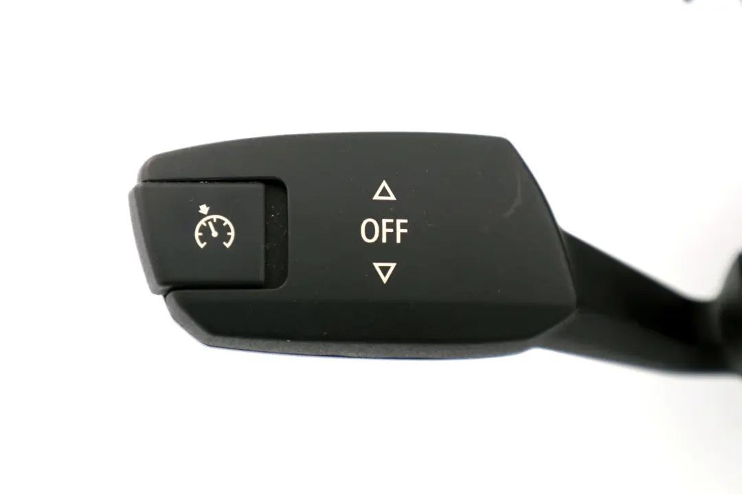 Interruttore sterzo Cruise Control Stalk per BMW E81 E87 E91 con numero di parte 9110894 BMW E81 E87 E91 Interruttore sterzo Cruise Control Stalk - SKU 9110894 - Numero di parte 9110894