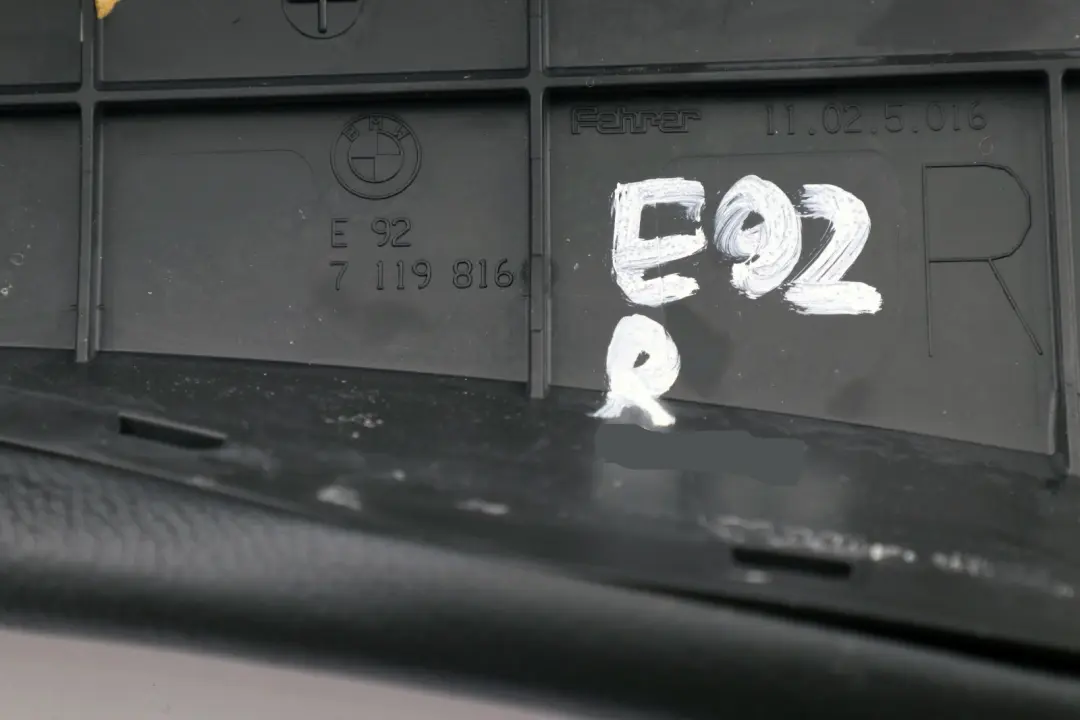 BMW E92 Asiento Trasero Derecho Lateral Acabado Cuero Negro - SKU 9110942 - Número de pieza 9110942