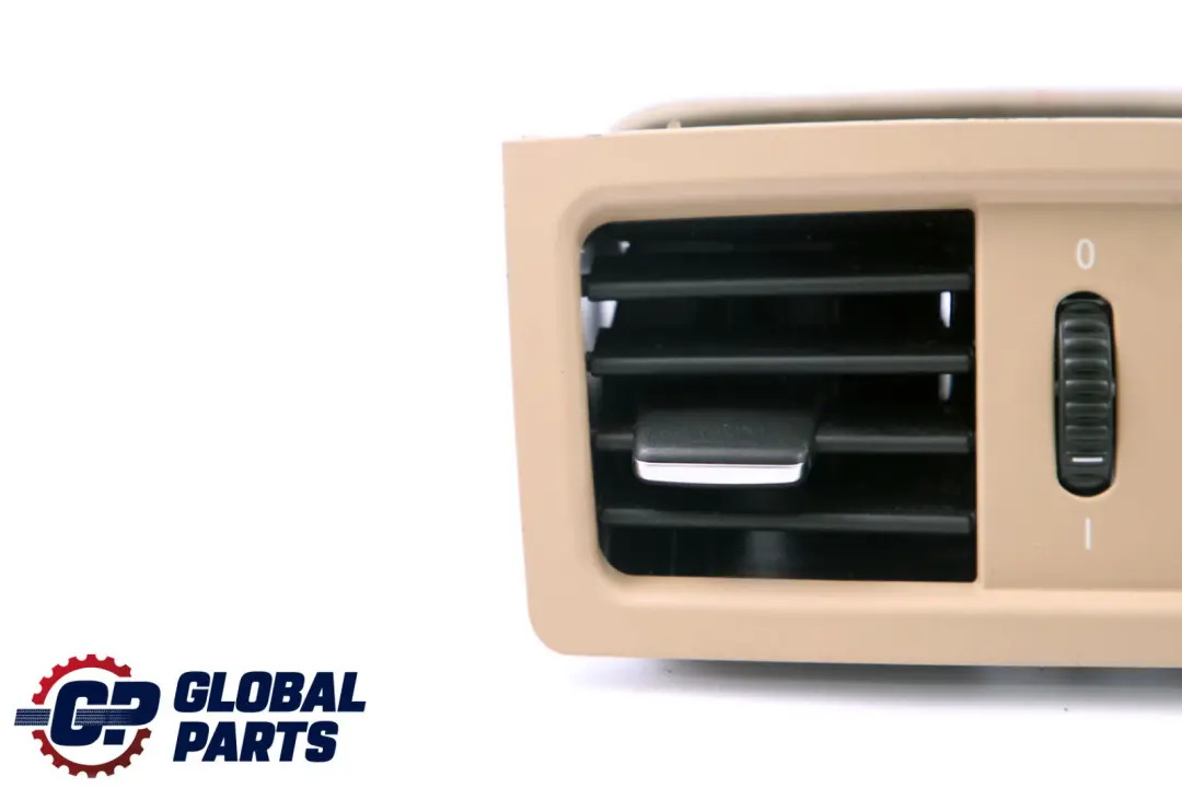 Heckluftgitter Entlüftungsgitter Beige für BMW 5 er E60 E61 LCI mit Teilenummer 9112214 BMW 5 er E60 E61 LCI Heckluftgitter Entlüftungsgitter Beige - SKU 9112214 - Teilenummer 9112214