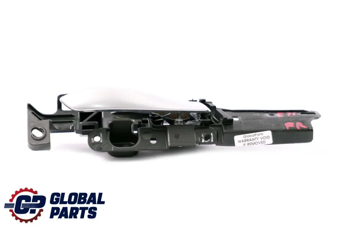 Uchwyt drzwi przód prawy do BMW X6 E71 o numerze 9112430 BMW X6 E71 Uchwyt drzwi przód prawy - SKU 9112430 - Numer Części 9112430