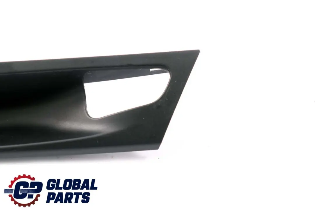 Blende Türöffner Hinten Links Schwarz für BMW X6 er E71 mit Teilenummer 9112441 BMW X6 er E71 Blende Türöffner Hinten Links Schwarz - SKU 9112441 - Teilenummer 9112441