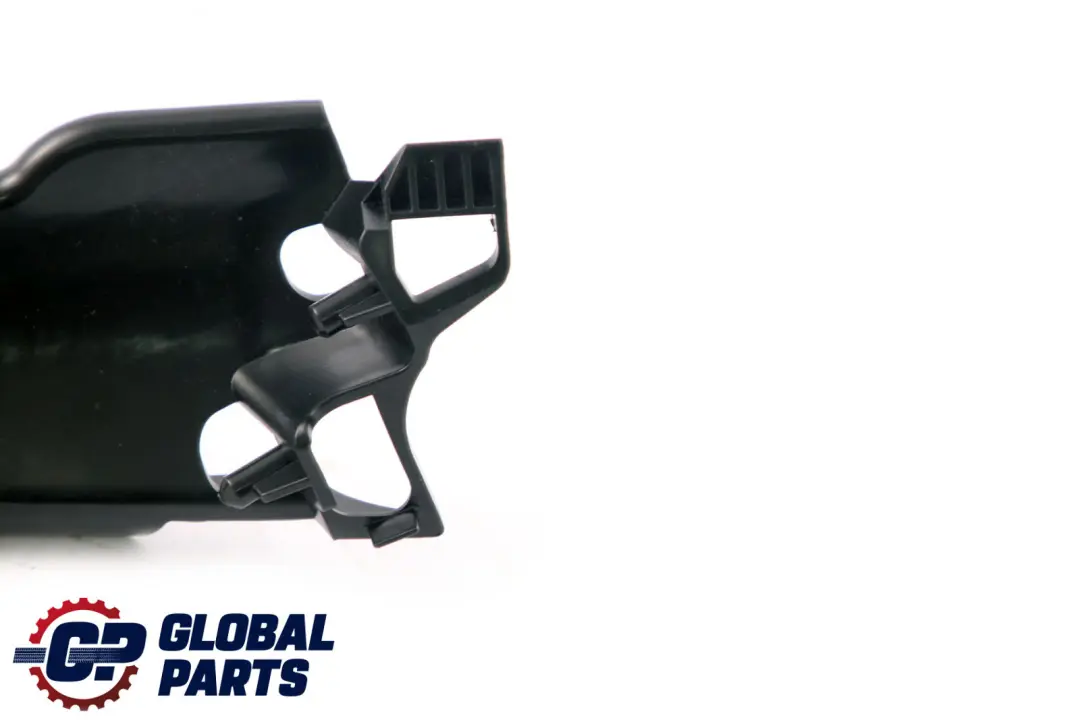 BMW E93 Deflecteur de Ceinture Droit - SKU 9113884 - Numéro de pièce 9113884