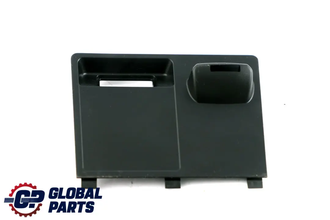 Compartimiento de Almacenamiento Panel Frontal Tapa AUX IN para BMW X5 E70 con número de pieza 9115085 BMW X5 E70 Compartimiento de Almacenamiento Panel Frontal Tapa AUX IN - SKU 9115085 - Número de pieza 9115085