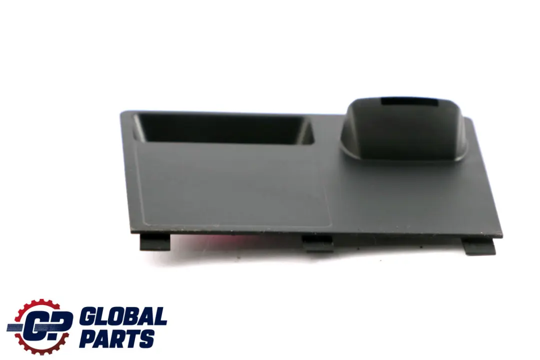 BMW X5 E70 Compartiment de Rangement Panneau Avant Couvercle AUX IN - SKU 9115085 - Numéro de pièce 9115085