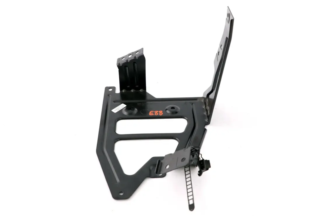 Holder Hifi Aystem Amplifier Bracket Mount to BMW E82 E88 with Part number 9115188 BMW E82 E88 Holder Hifi Aystem Amplifier Bracket Mount - SKU 9115188 - Part number 9115188