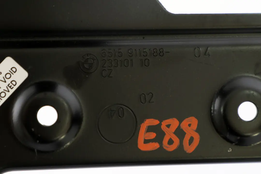 Supporto Hifi Aystem Supporto per amplificatore per BMW E82 E88 con numero di parte 9115188 BMW E82 E88 Supporto Hifi Aystem Supporto per amplificatore - SKU 9115188 - Numero di parte 9115188