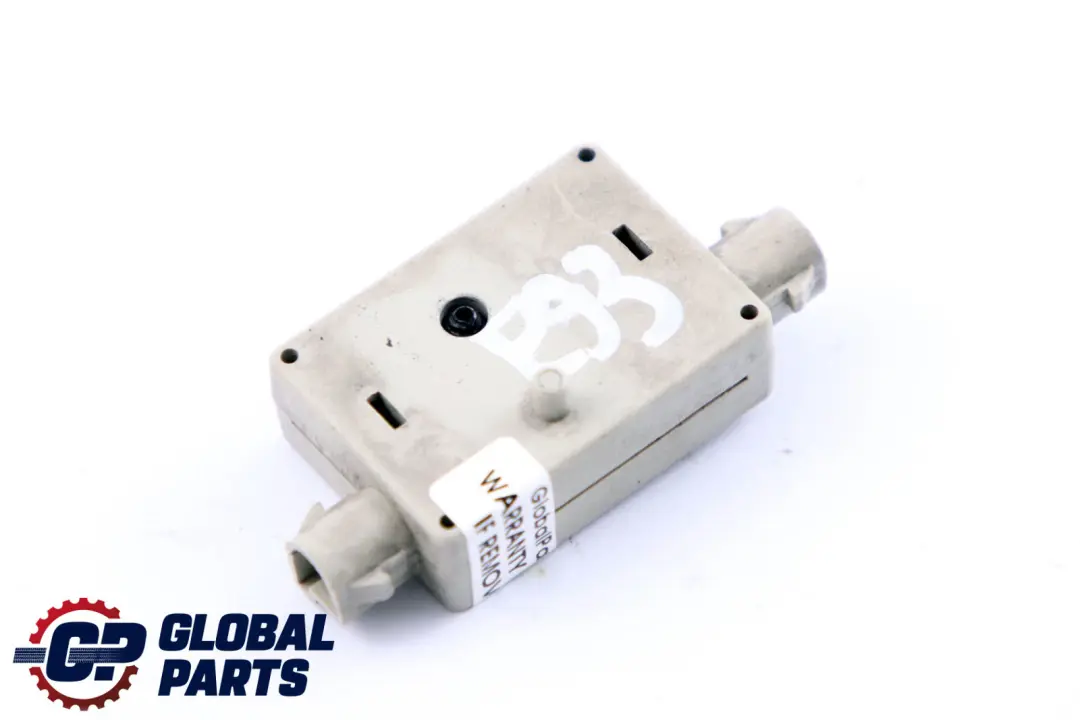 Antenna Aerial Diversity Trap Circuit to BMW E93 with Part number 9115567 BMW E93 Antenna Aerial Diversity Trap Circuit - SKU 9115567 - Part number 9115567