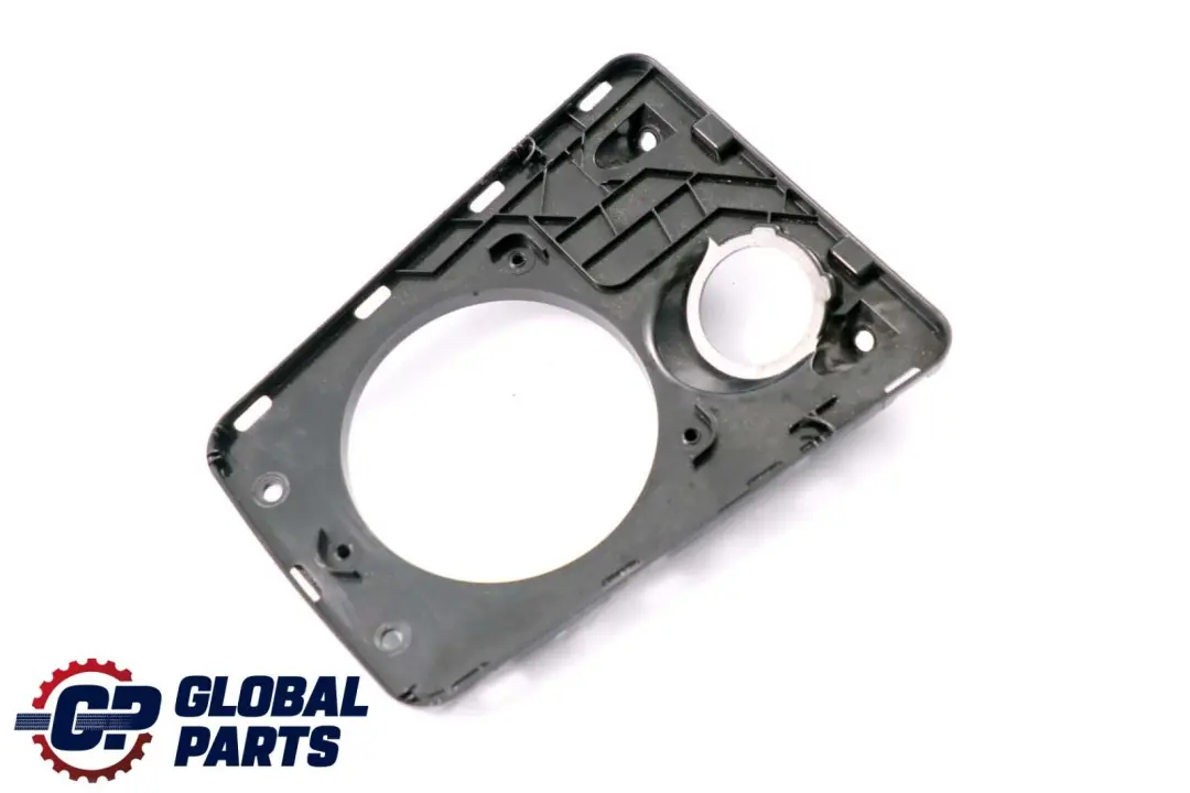 Adapter Centre Speaker 5145 to BMW F01 F02 with Part number 9115666 BMW F01 F02 Adapter Centre Speaker 5145 - SKU 9115666 - Part number 9115666