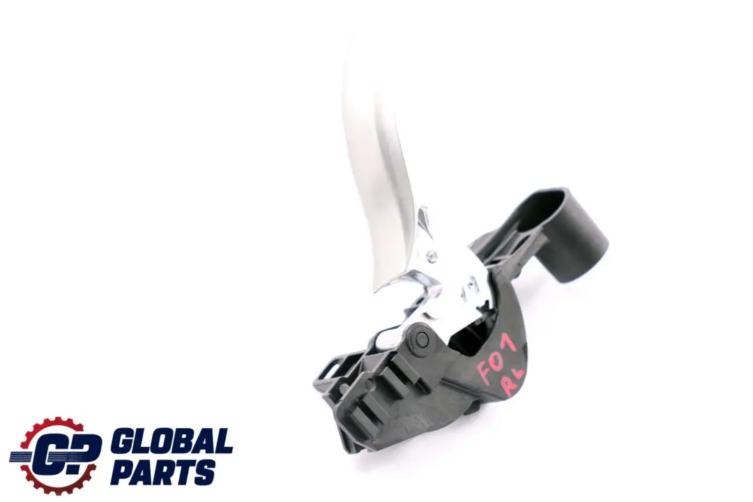 Interior manija de la puerta trasera izquierda Cromo para BMW F01 F02 con número de pieza 9116343 BMW F01 F02 Interior manija de la puerta trasera izquierda Cromo - SKU 9116343 - Número de pieza 9116343