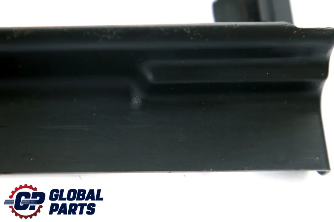 Reihe E93 Blende Sitzschiene Rechts Black Schwarz für BMW 3 mit Teilenummer 9116936 BMW 3 Reihe E93 Blende Sitzschiene Rechts Black Schwarz - SKU 9116936 - Teilenummer 9116936