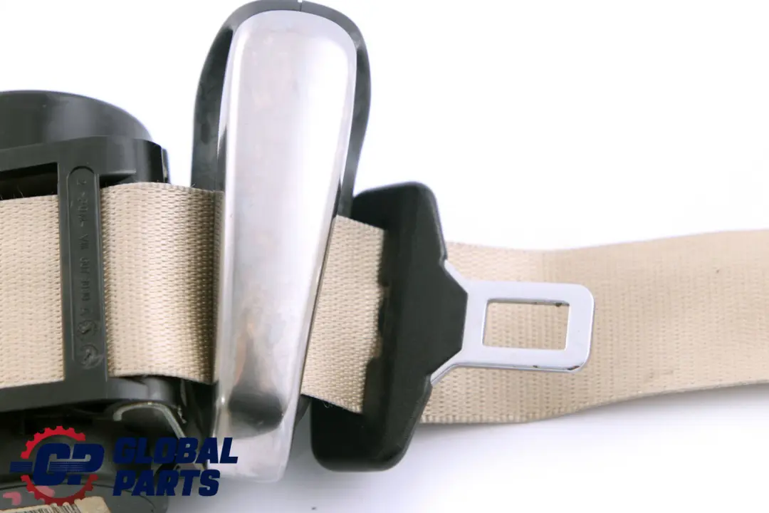 Asiento Cinturon Superior Delantero Derecho Creambeige para BMW E93 con número de pieza 9117658 BMW E93 Asiento Cinturon Superior Delantero Derecho Creambeige - SKU 9117658 - Número de pieza 9117658