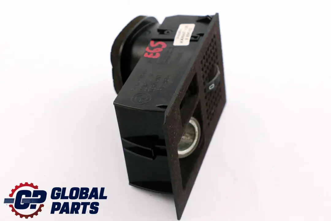 BMW 7 Series E65 E66 Centre Console Vent Storage Compartment Support - SKU 9118064 - Part number 9118064