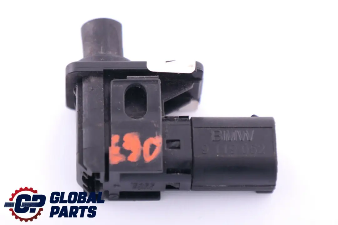 BMW E60 E65 E81 E87 E90 E91 E92 Mini Cooper R56 Interruptor Alarma Apertura Tapa - SKU 9119052 - Número de pieza 9119052