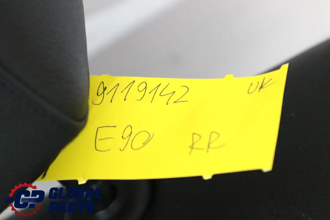 Hinten Rechts Sitzbezug Rückenlehne Leder Dakota Schwarz für BMW 3 er E90 mit Teilenummer 9119142 BMW 3 er E90 Hinten Rechts Sitzbezug Rückenlehne Leder Dakota Schwarz - SKU 9119142 - Teilenummer 9119142