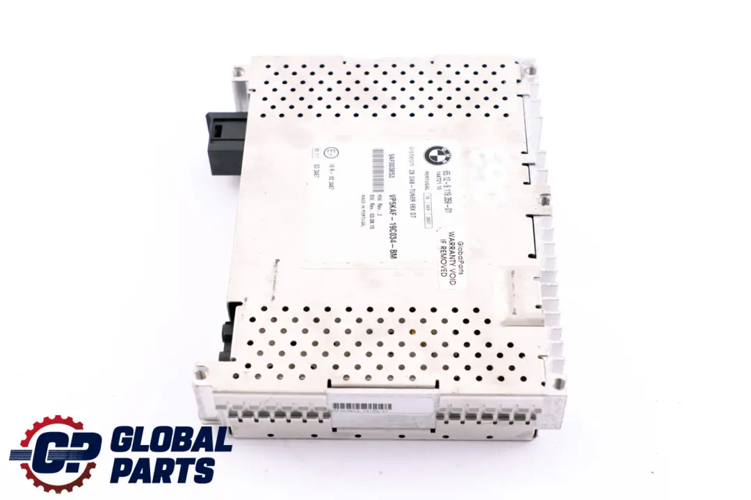 DAB Radio Tuner Modul Einheit für BMW E60 E61 E63 E81 E87 E90 E91 mit Teilenummer 9119355 BMW E60 E61 E63 E81 E87 E90 E91 DAB Radio Tuner Modul Einheit - SKU 9119359 - Teilenummer 9119355