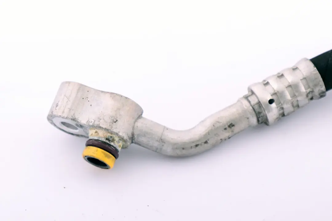 Tubo di Pressione Kompressor Kondensator 6450 per BMW E60 E61 con numero di parte 9119700 BMW E60 E61 Tubo di Pressione Kompressor Kondensator 6450 - SKU 9119700 - Numero di parte 9119700