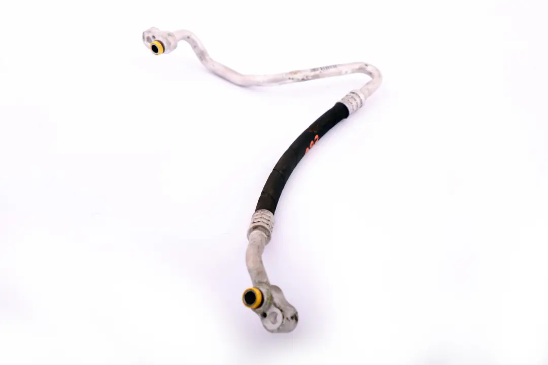 Tubo di Pressione Kompressor Kondensator 6450 per BMW E60 E61 con numero di parte 9119700 BMW E60 E61 Tubo di Pressione Kompressor Kondensator 6450 - SKU 9119700 - Numero di parte 9119700