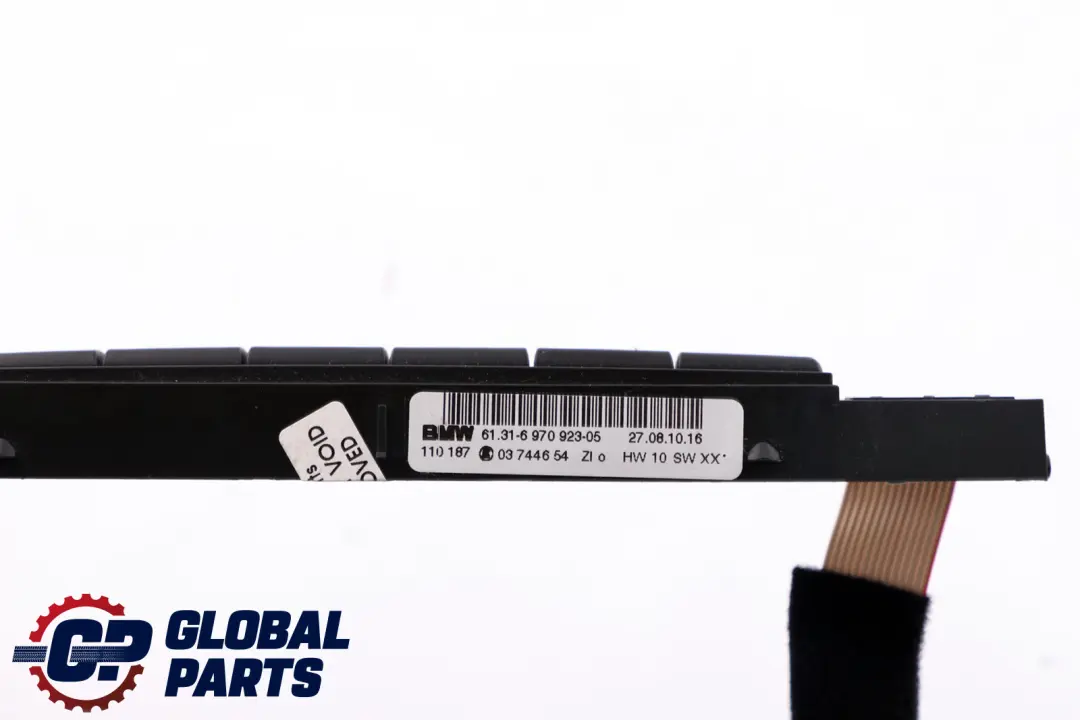 Centre Console Switch Button Panel 6970923 to BMW 1 3 Series E81 E87 E90 E91 E92 with Part number 9120026 BMW 1 3 Series E81 E87 E90 E91 E92 Centre Console Switch Button Panel 6970923 - SKU 9120026 - Part number 9120026