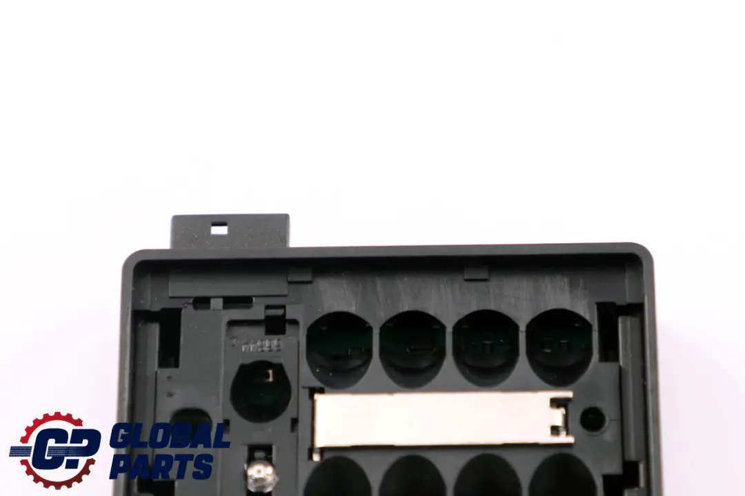 Regen-Licht-Sensor für BMW E60 E61 E63 E64 E65 E66 E67 mit Teilenummer 9120309 BMW E60 E61 E63 E64 E65 E66 E67 Regen-Licht-Sensor - SKU 9120309 - Teilenummer 9120309