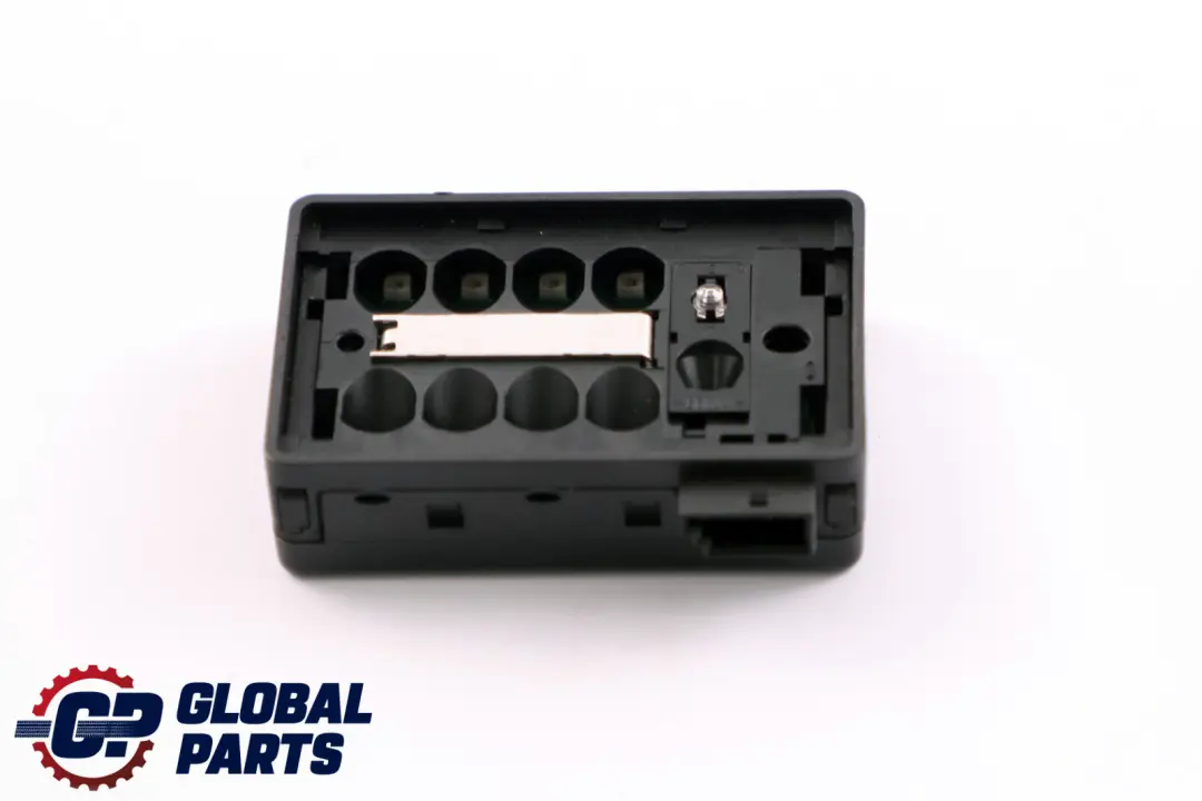 Czujnik Sensor Deszczu do BMW E60 E61 E63 E64 E65 E66 E67 o numerze 9120309 BMW E60 E61 E63 E64 E65 E66 E67 Czujnik Sensor Deszczu - SKU 9120309 - Numer Części 9120309