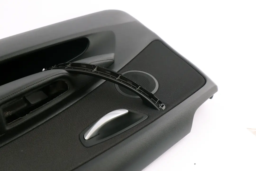 Cubierto de la Puerta Frontera Derecha Antracita 5141 para BMW E81 E82 con número de pieza 9121234 BMW E81 E82 Cubierto de la Puerta Frontera Derecha Antracita 5141 - SKU 9121234 - Número de pieza 9121234