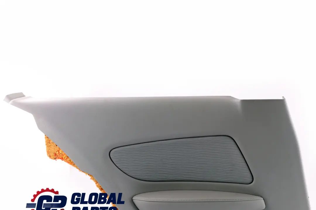 Tapicerka boczek drzwi lewy tył szara do BMW E81 o numerze 9121317 BMW E81 Tapicerka boczek drzwi lewy tył szara - SKU 9121317 - Numer Części 9121317