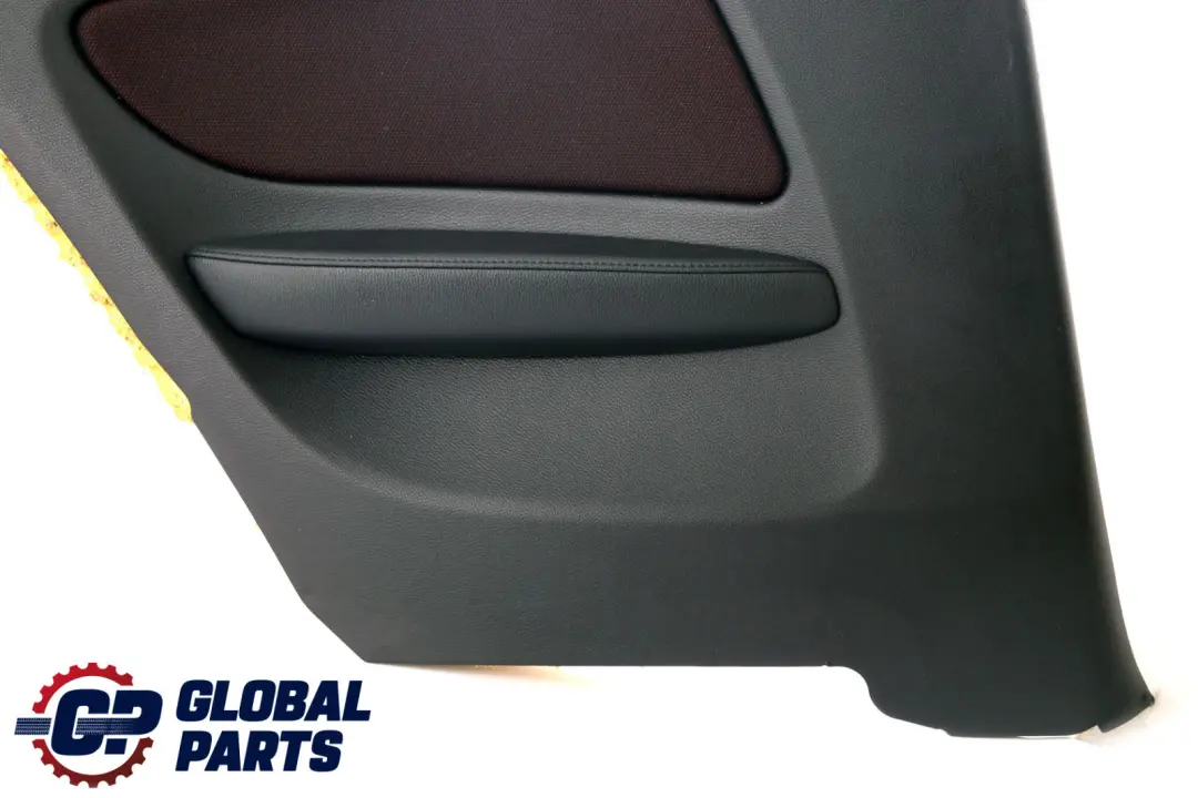 Carenage Lateral Arriere Gauche Tissu Network Canneberge Rouge BMW 1 E81 - SKU 9121323 - Numéro de pièce 9121323