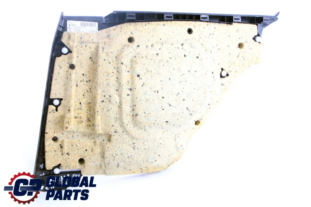 Trasero Izquierdo Lateral Panel Tapizado Red Cranberry Red para BMW E81 con número de pieza 9121323 BMW E81 Trasero Izquierdo Lateral Panel Tapizado Red Cranberry Red - SKU 9121323 - Número de pieza 9121323