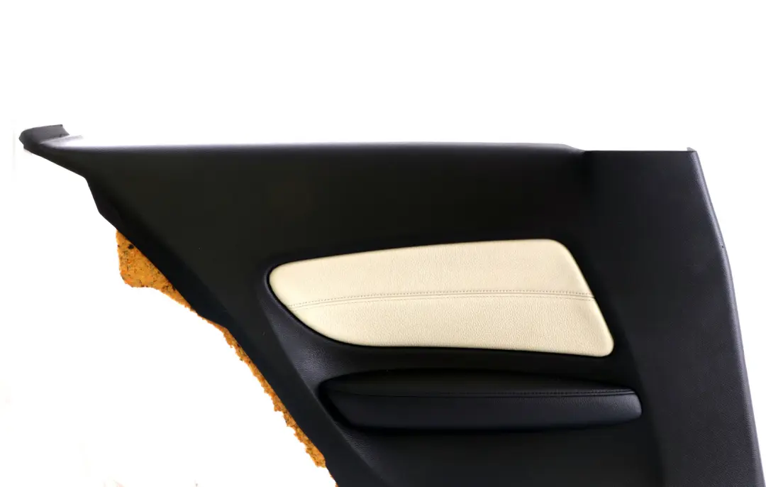 Trasero Izquierdo Lateral Panel Cubierta Cuero Limon para BMW E81 con número de pieza 9121343 BMW E81 Trasero Izquierdo Lateral Panel Cubierta Cuero Limon - SKU 9121343 - Número de pieza 9121343