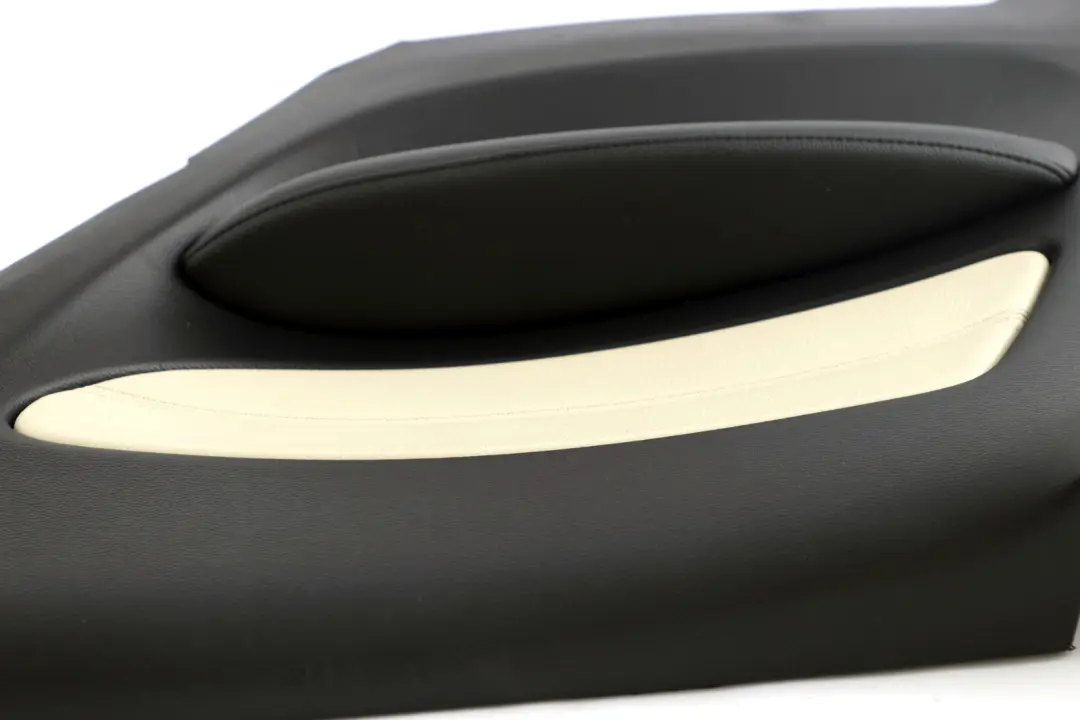 Trasera Derecha O / S Lateral Recubrimiento Panel Cuero Limon para BMW E81 con número de pieza 9121344 BMW E81 Trasera Derecha O / S Lateral Recubrimiento Panel Cuero Limon - SKU 9121344 - Número de pieza 9121344