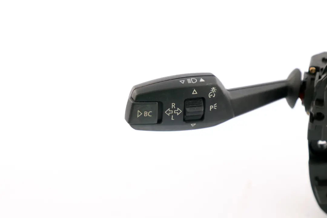 BMW 1 3 Serie E81 E87 E91 Unite interrupteurs colonne de direction - SKU 9121747 - Numéro de pièce 9121747