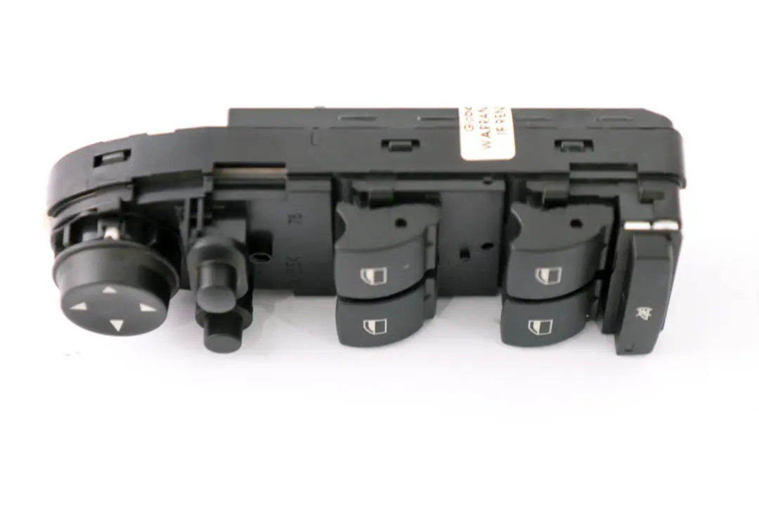 Interruttore controllo alzavetri elettrico guidatore per BMW E60 E61 LCI con numero di parte 9122111 BMW E60 E61 LCI Interruttore controllo alzavetri elettrico guidatore - SKU 9122111 - Numero di parte 9122111