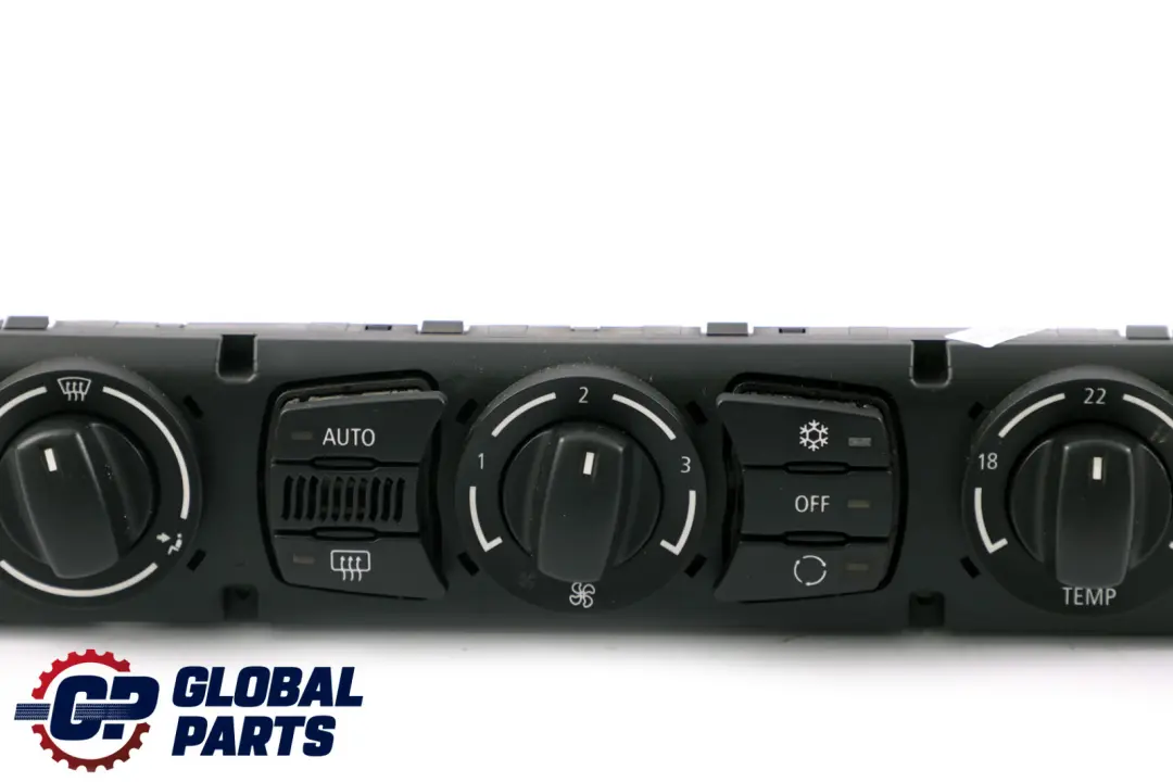 Przyciski Przełączniki Sterowanie Klimatyzacji do BMW E60 E61 o numerze 9122396 BMW E60 E61 Przyciski Przełączniki Sterowanie Klimatyzacji - SKU 9122396 - Numer Części 9122396
