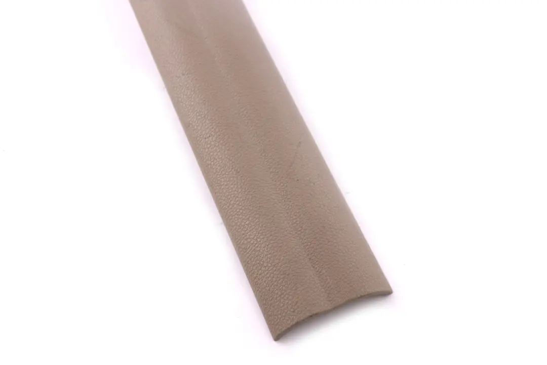 BMW 1 Series E81 E82 E88 Cover Strip Entrance Interior Right O/S Beige 7058148 - SKU 9122490 - Part number 9122490