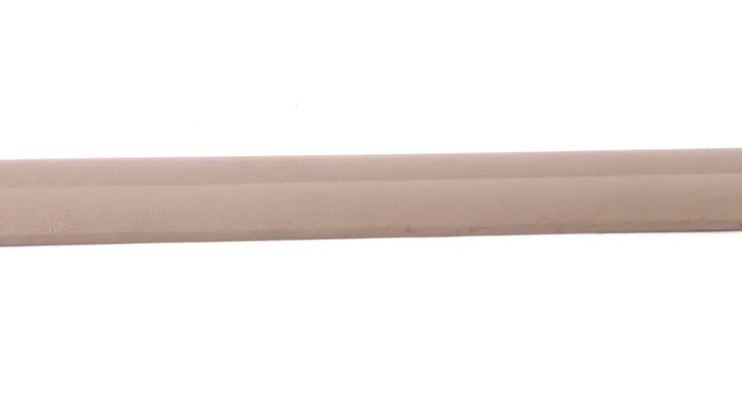 Couverture Entree a Droite Beige 7058148 pour BMW 1 E81 E82 E88 à propos du numéro de pièce 9122490 BMW 1 E81 E82 E88 Couverture Entree a Droite Beige 7058148 - SKU 9122490 - Numéro de pièce 9122490