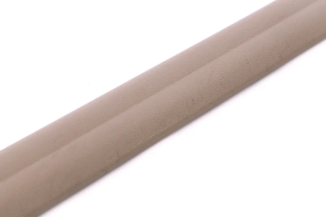  *BMW 1 er E81 E82 E88 Blende Einstieg Rechts Beige 7058148 - SKU 9122490 - Teilenummer 9122490