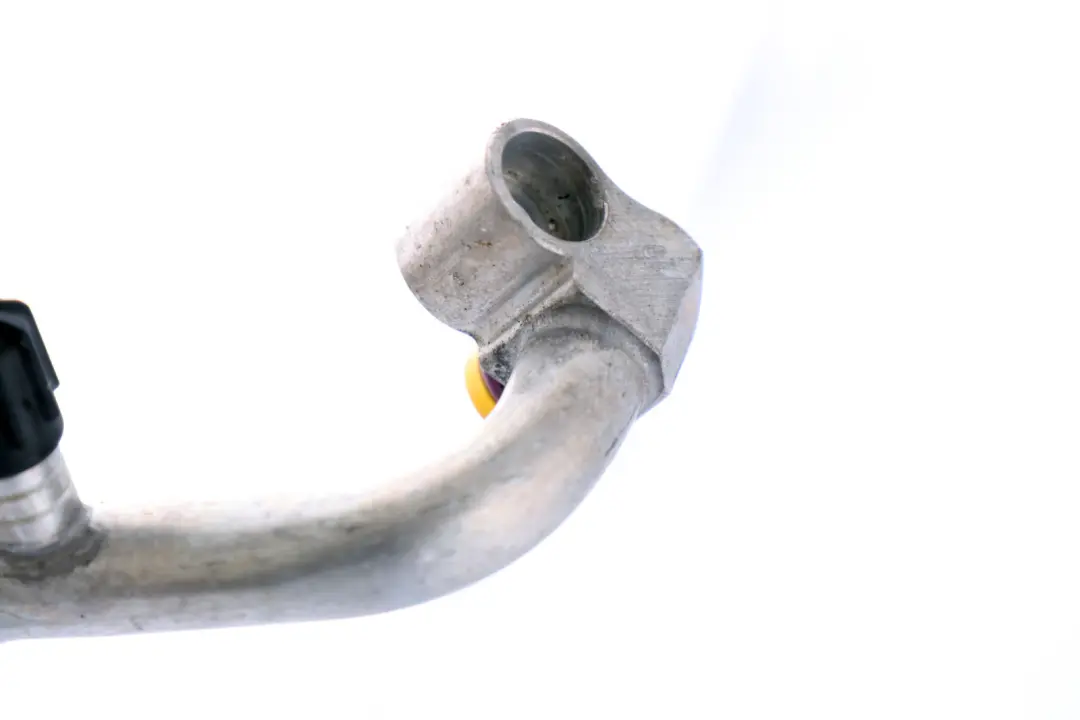 Saugleitung Verdampfer-Kompressor für BMW 3 er E90 E92 E93 LCI M3 mit Teilenummer 9122621 BMW 3 er E90 E92 E93 LCI M3 Saugleitung Verdampfer-Kompressor - SKU 9122621 - Teilenummer 9122621