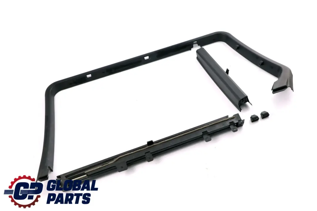 Right Door O/S Roller Sunblind Sun Visor Set to BMW 5 E61 Touring Rear with Part number 9122642 BMW 5 E61 Touring Rear Right Door O/S Roller Sunblind Sun Visor Set - SKU 9122642 - Part number 9122642