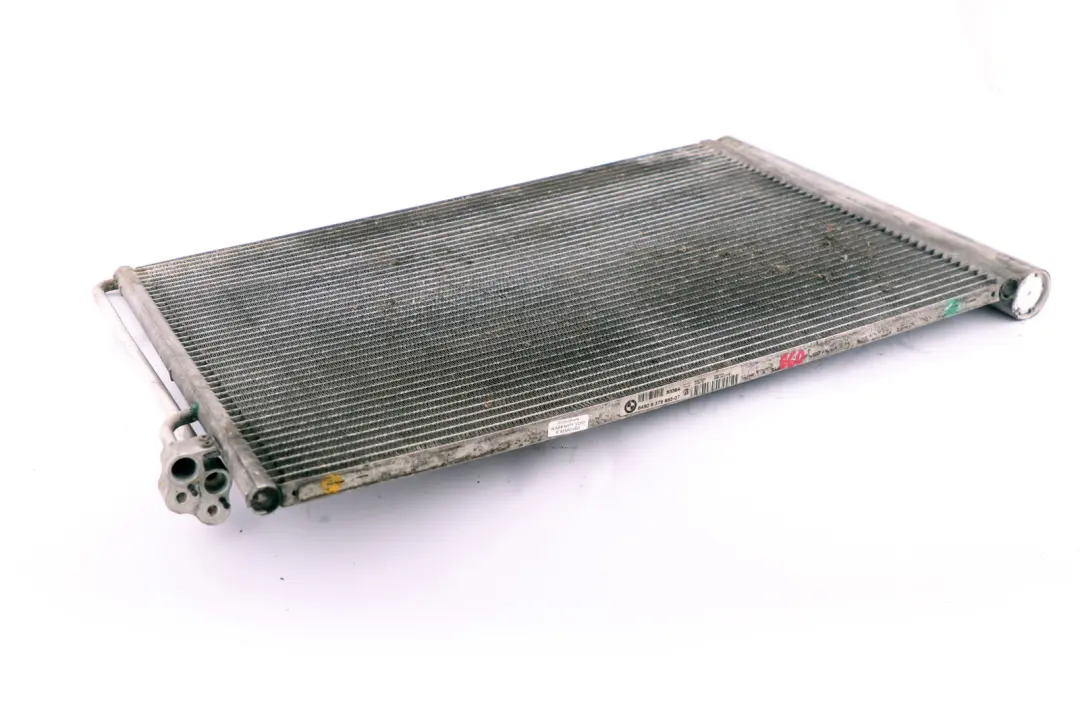 Kondensator Klimaanlage 8379885 für BMW 5 6 7 er E60 E63 E65 mit Teilenummer 9122825 BMW 5 6 7 er E60 E63 E65 Kondensator Klimaanlage 8379885 - SKU 9122825 - Teilenummer 9122825