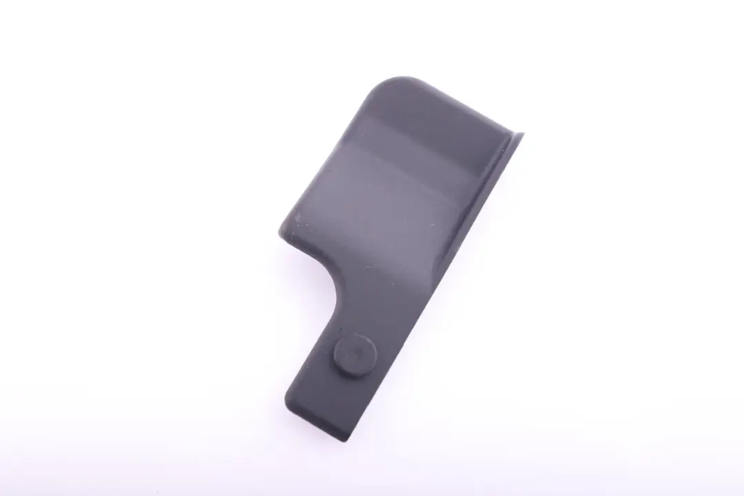 Osłona Łożyska Bagażnika Prawa do BMW E93 F33 F83 o numerze 9123218 BMW E93 F33 F83 Osłona Łożyska Bagażnika Prawa - SKU 9123218 - Numer Części 9123218